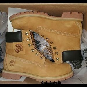 Timberland Boots women's size 8.5